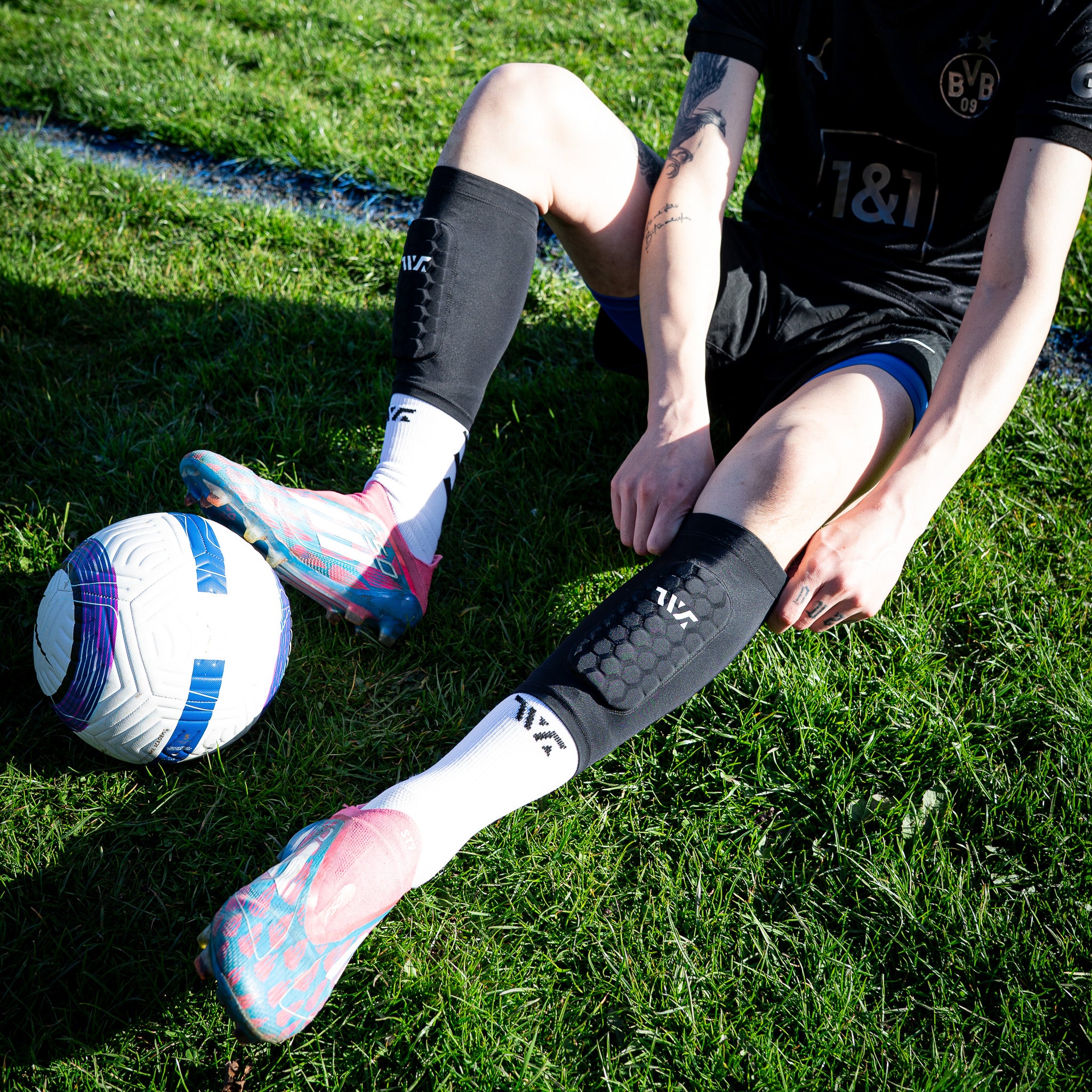 TeamWeGo Shin Guards Sleeves